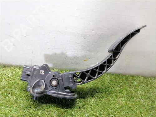 Used Pedal FIAT FREEMONT (345_) 2.0 JTD (140 hp) 31901424