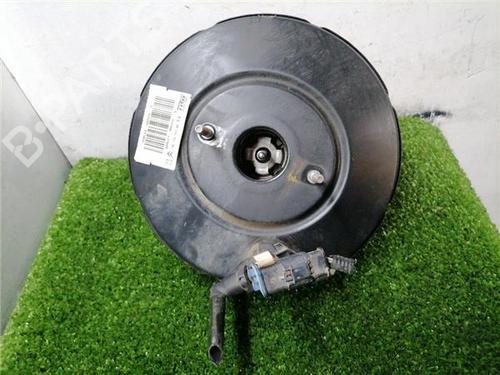 Used Servo brake Servo brake CITROËN C4 CACTUS 1.2 VTi 82 (82 hp) 33478305 33478305