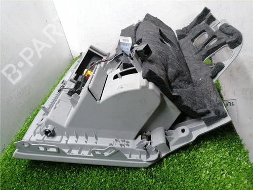 Handskerum AUDI A4 B9 Avant (8W5, 8WD) 2.0 TDI quattro | BP32200233C95