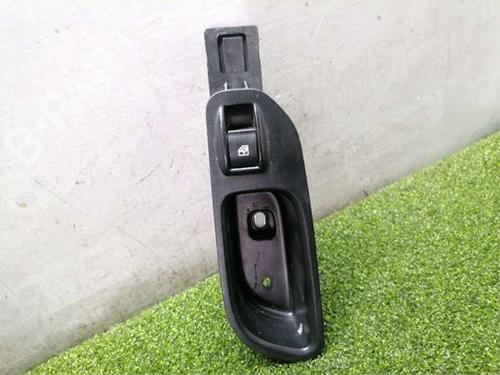 Used Right rear window switch Right rear window switch 38226535 38226535