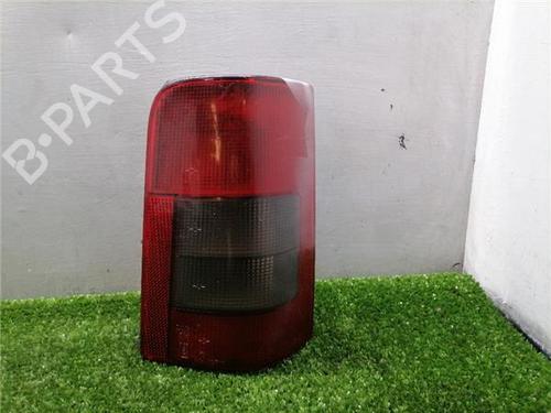 Farolim direito Farolim direito PEUGEOT PARTNER Box Body/MPV (5_, G_) 1.9 D (69 hp) 36681894 36681894