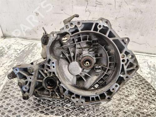 Used Gearbox Gearbox SUZUKI SWIFT III (MZ, EZ) 1.3 DDiS (RS413D) (69 hp) 40517536 40517536