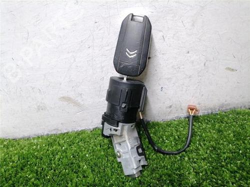 Used Switch Switch CITROËN C4 CACTUS 1.2 VTi 82 (82 hp) 33478295 33478295
