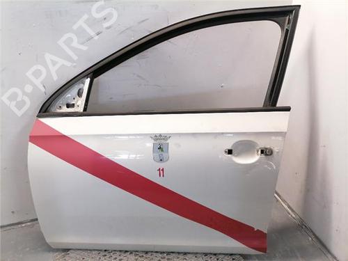Used Left front door SKODA RAPID (NH3, NK3, NK6) 1.6 TDI (105 hp) 31901607