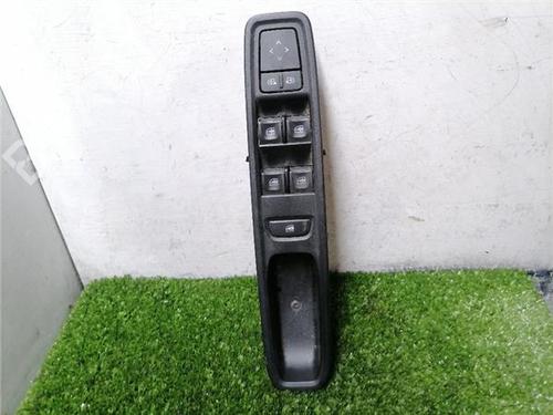 Used Left front window switch DACIA LOGAN III (3K_) 1.0 TCe 90 (3KM6) (91 hp) 32740269