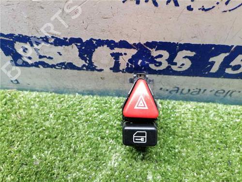 Used Warning switch MERCEDES-BENZ VANEO (414) 1.7 CDI (414.700) (91 hp) 31900075