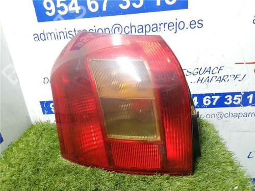 Used Left taillight TOYOTA COROLLA (_E12_) 2.0 D-4D (CDE120R, CDE120L_) (116 hp) 31894145