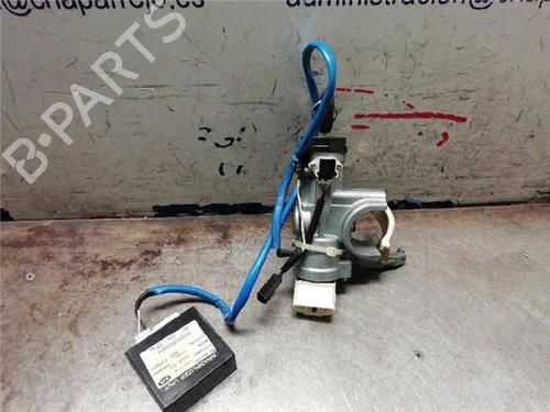 Used Switch KIA CARENS I MPV (FC, FJ) 1.8 i (110 hp) 31896439