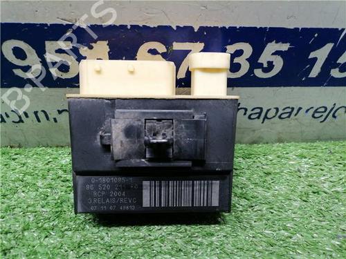 electronic-module-citroen-c5-iii-rd_-2008-2009-2010-2011-2012-2013-2014-2015-2016-2017-31890148 main image