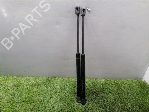 Used Tailgate lift support Tailgate lift support CHEVROLET AVEO / KALOS Hatchback (T200) 1.2 (72 hp) 36681800 36681800