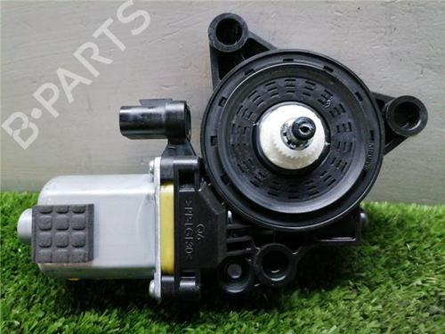 Left rear window motor HYUNDAI TUCSON (NX4E, NX4A) 1.6 CRDi | BP31901292E23
