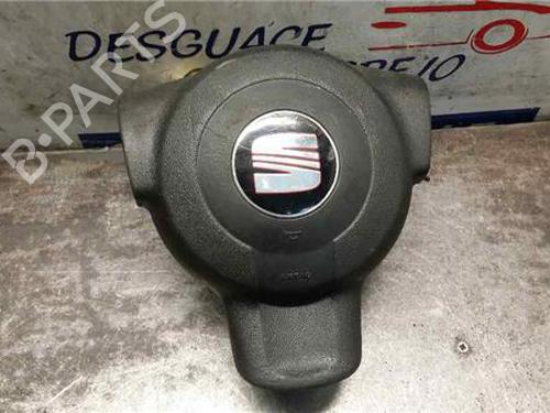 Used Driver airbag SEAT TOLEDO III (5P2) 1.9 TDI (105 hp) 31895224