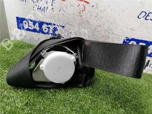 Front right seatbelt BMW 1 (E81) 116 d | BP31900350I25