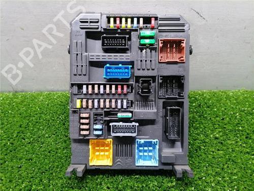 Used Fuse box CITROËN GRAND C4 SPACETOURER (3A_, 3E_) 1.5 BlueHDi 130 (131 hp) 32150641