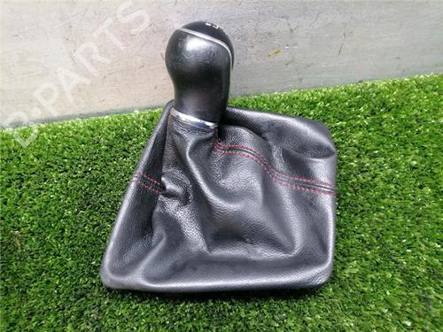Used Shift knob SEAT LEON ST (5F8) 1.4 TSI (150 hp) 32716118