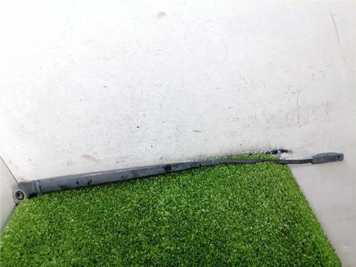 front-windshield-wiper-arm-citroen-c4-cactus-2014-33478316 main image