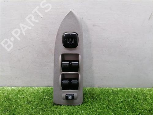 Used Left front window switch Left front window switch MAZDA PREMACY (CP) 2.0 TD (101 hp) 33769901 33769901
