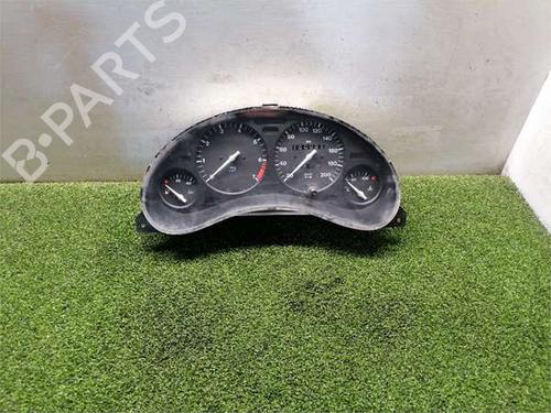 Used Instrument cluster Instrument cluster OPEL CORSA B (S93) 1.4 i (F08, F68, M68) (60 hp) 40285922 40285922