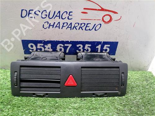 Bouton de warning SKODA FABIA I (6Y2) 1.4 16V (75 hp) 31897941