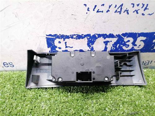 Switch BMW 5 (E60) 520 d | BP31900433I30