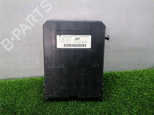 Fuse box CITROËN C5 I (DC_) 2.0 HDi (DCRHZB, DCRHZE) | BP32486492E1