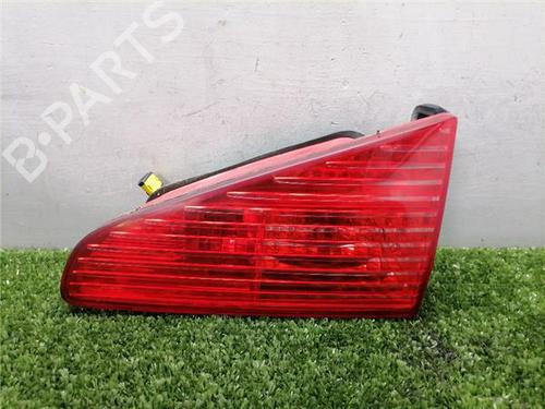 Rückleuchte Rechts für PEUGEOT 607 (9D, 9U) 2.2 HDi (133 hp) 32004885