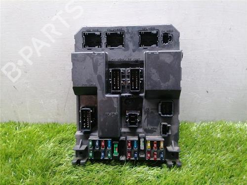 Used Fuse box Fuse box CITROËN C5 I (DC_) 2.0 HDi (107 hp) 36453068 36453068