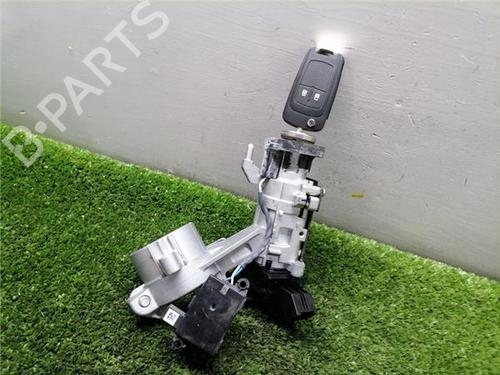 Used Switch Switch OPEL INSIGNIA A Saloon (G09) 2.0 CDTI (69) (140 hp) 32690233 32690233