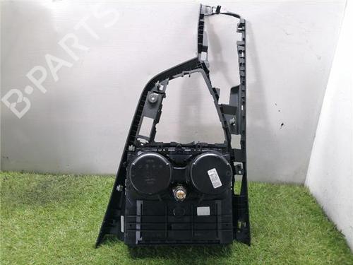 Cup/Object holder BMW 1 (F21) 116 d | BP31901458I37