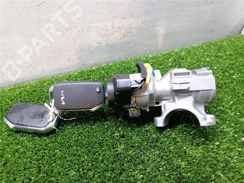 Switch KIA XCEED (CD) 1.0 T-GDI | BP32399525I30