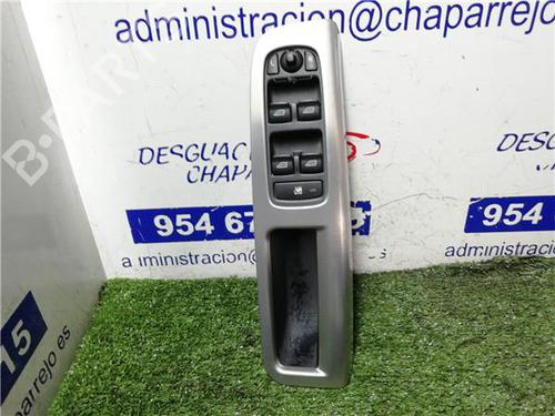 Interrupteur de vitre avant gauche VOLVO S40 II (544) 1.6 (101 hp) 31897310
