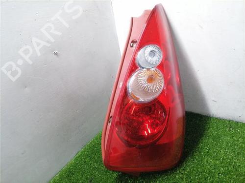 farolim-direito-mazda-5-cr-2005-2006-2007-2008-2009-2010-32200278 main image