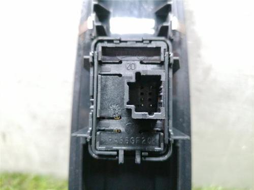 Right front window switch RENAULT SCÉNIC III (JZ0/1_) 1.6 dCi (JZ00, JZ12) | BP31961954I26