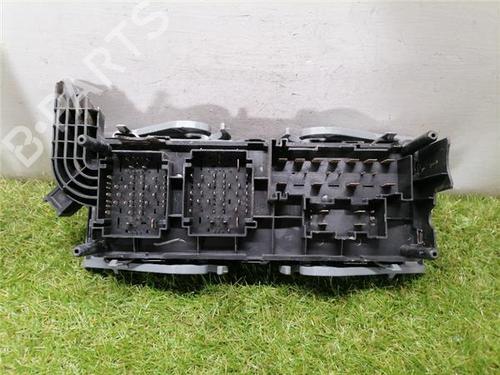 Fuse box FIAT FREEMONT (345_) 2.0 JTD | BP31890870E1