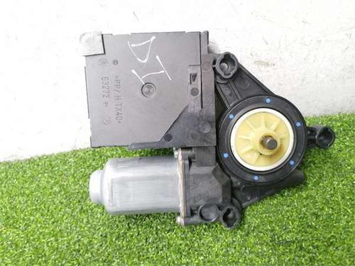 Left front window motor VW GOLF V (1K1) 2.0 TDI 16V | BP38428007E21 - Image 2