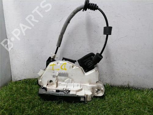 Used Front left lock SKODA RAPID (NH3, NK3, NK6) 1.6 TDI (105 hp) 31901612