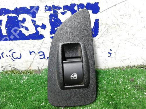 Comutador vidro trás esquerdo Comutador vidro trás esquerdo 31897476 31897476