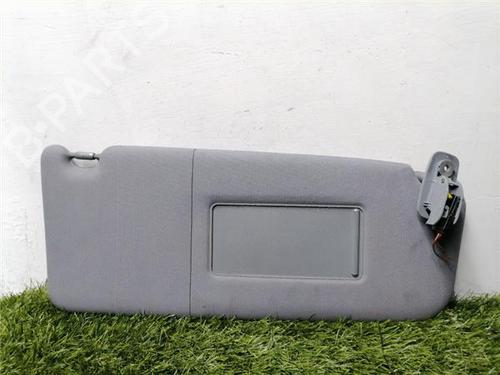 Used Right sun visor Right sun visor 37061889 37061889