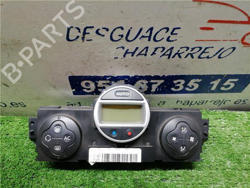 climate-control-renault-scenic-ii-jm01_-2003-2004-2005-2006-2007-2008-2009-2010-31898567 main image