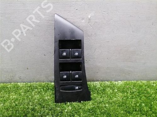 left-front-window-switch-opel-astra-j-sports-tourer-p10-2010-2011-2012-2013-2014-2015-31901945 main image