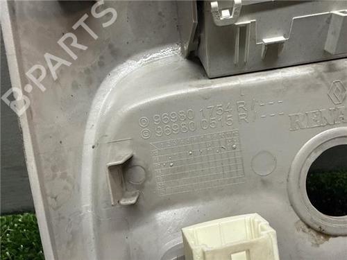 Interior roof light RENAULT CLIO IV (BH_) 1.5 dCi 90 | BP32200260I8