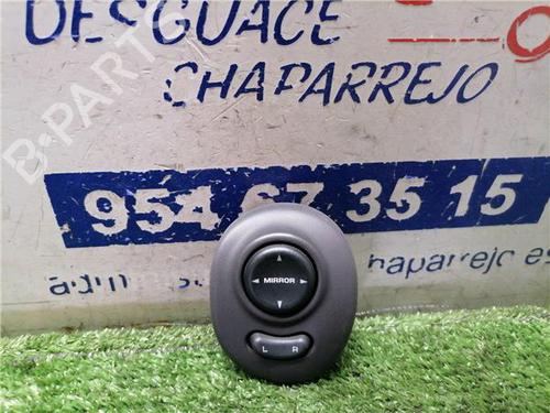 Commande retroviseurs CHRYSLER 300M (LR) 3.5 V6 24V (254 hp) 31892574