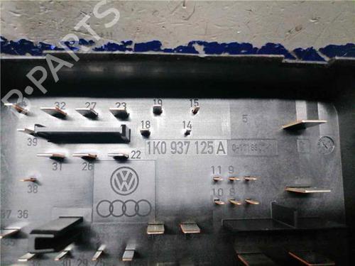 Fuse box SEAT LEON (1P1) 1.9 TDI | BP31890673E1