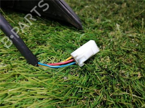 Left mirror TOYOTA COROLLA (_E11_) 2.0 D-4D (CDE110_, CDE110R) | BP31901561C26