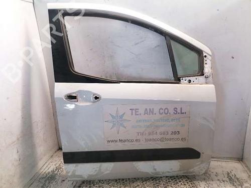 Used Right front door Right front door 36940261 36940261