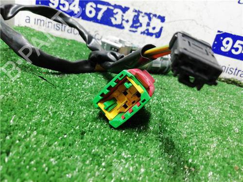 Switch PEUGEOT 1007 (KM_) 1.4 | BP31897464I30