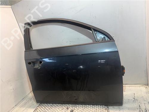 Right front door VW PASSAT B7 (362) 1.6 TDI | BP32432184C3