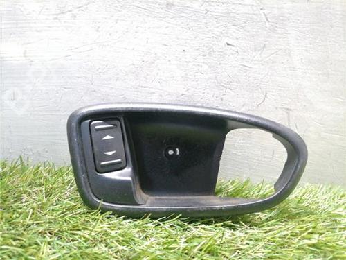 Used Right rear window switch FORD MONDEO IV (BA7) 1.8 TDCi (125 hp) 32690166