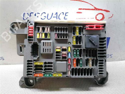 fuse-box-bmw-x5-e70-2006-2007-2008-2009-2010-2011-2012-2013-31890403 main image