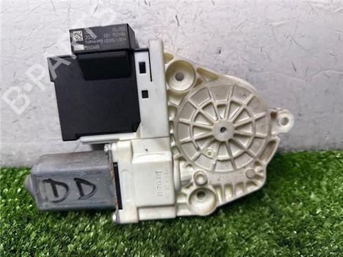 Used Right front window motor Right front window motor SEAT CORDOBA (6L2) 1.9 SDI (64 hp) 35747328 35747328